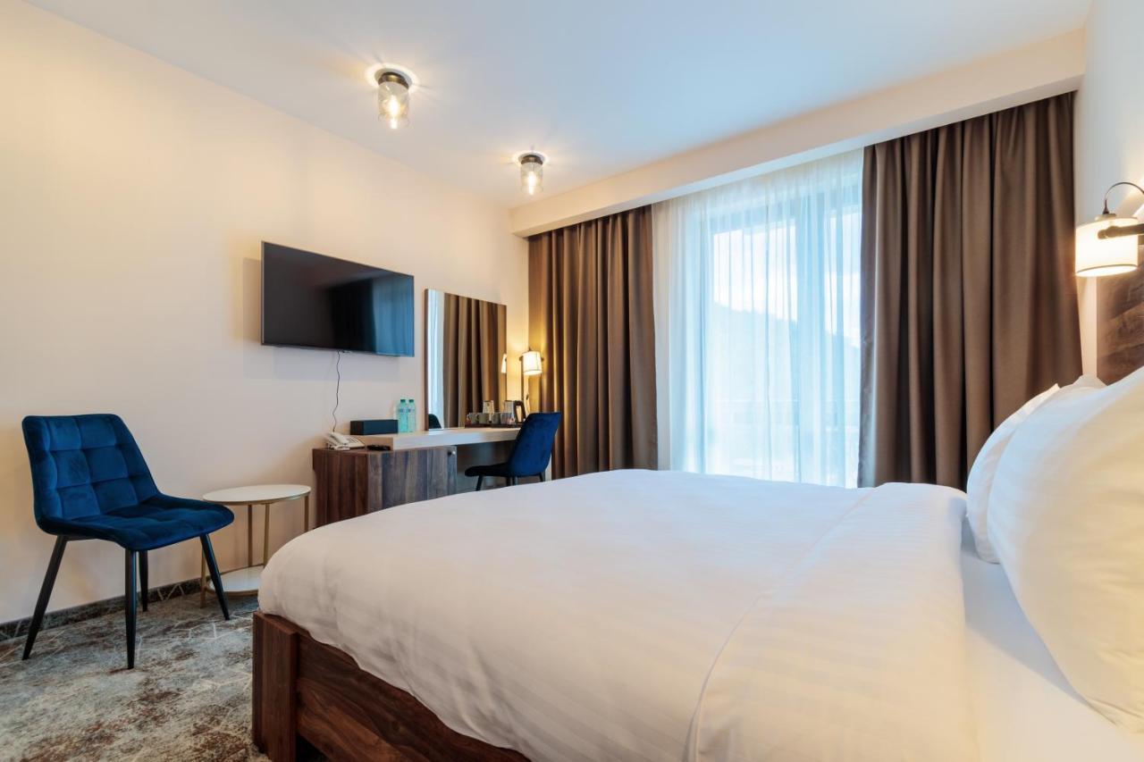 River Hotel & Spa Călimăneşti Εξωτερικό φωτογραφία