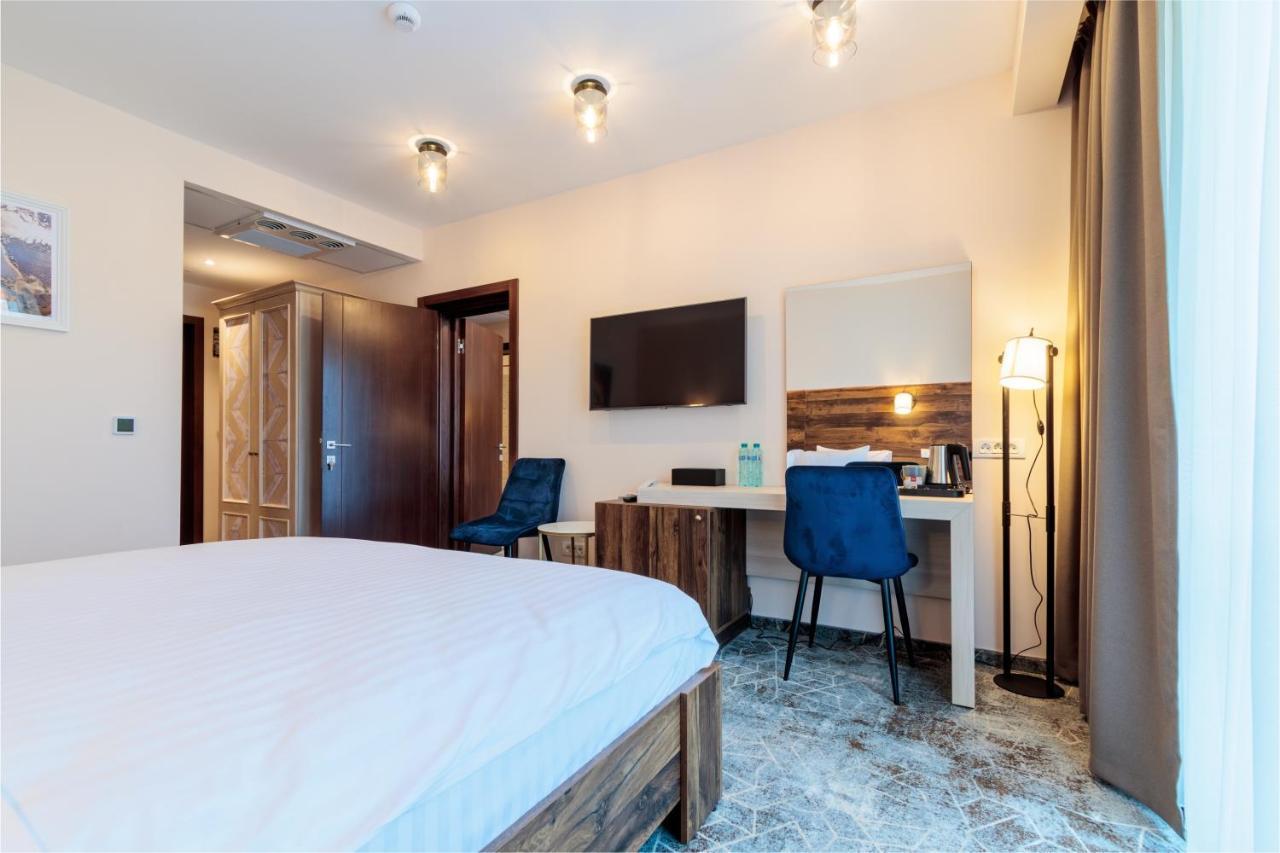 River Hotel & Spa Călimăneşti Εξωτερικό φωτογραφία