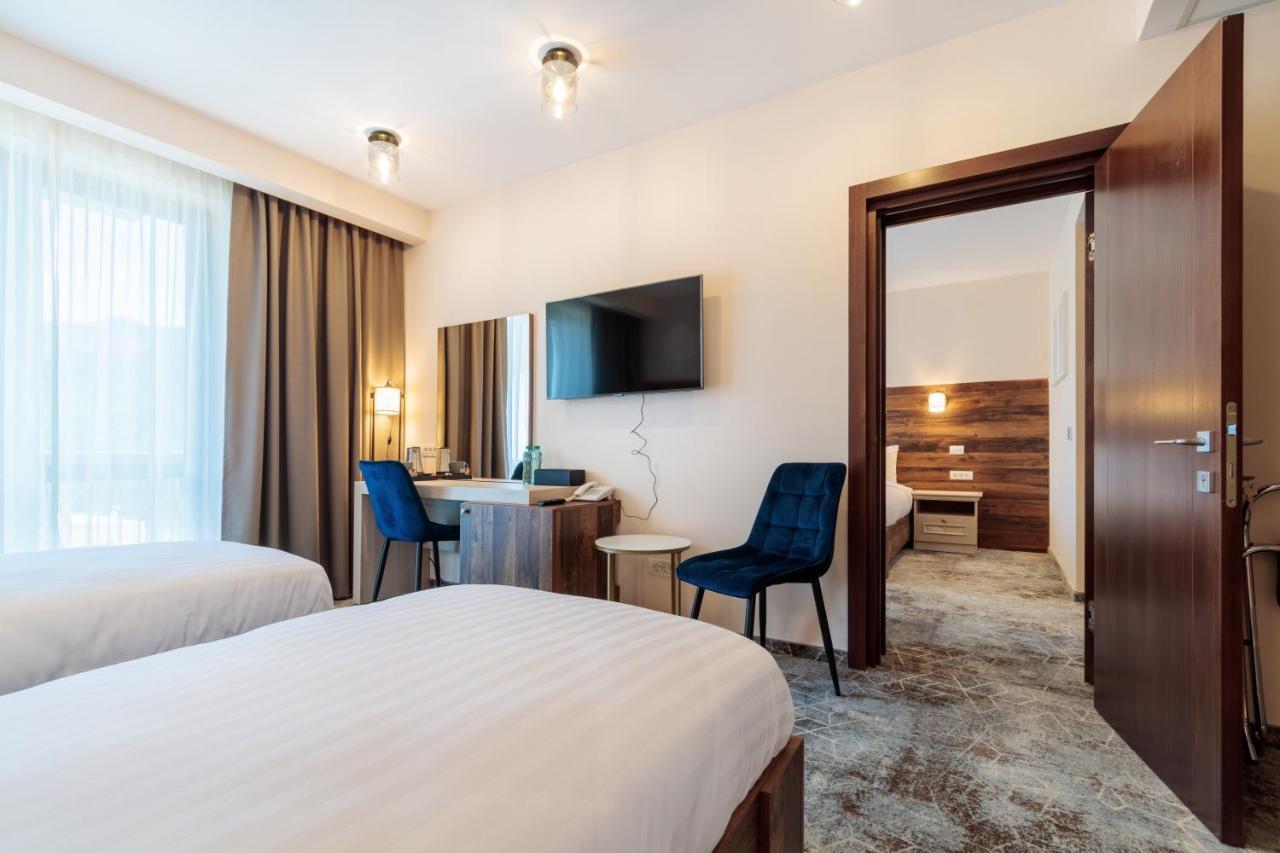 River Hotel & Spa Călimăneşti Εξωτερικό φωτογραφία
