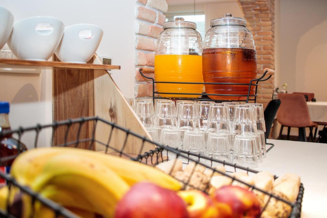 River Hotel & Spa Călimăneşti Εξωτερικό φωτογραφία