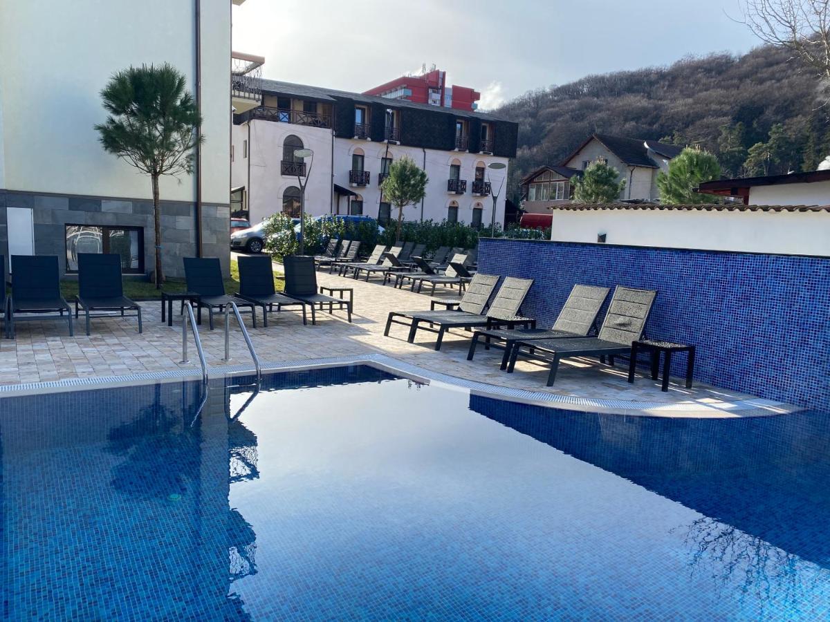 River Hotel & Spa Călimăneşti Εξωτερικό φωτογραφία